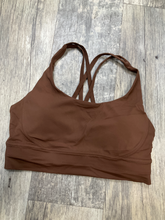 Load image into Gallery viewer, Lululemon Sports Bra Size Medium
