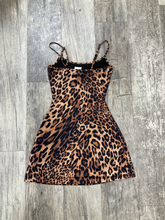 Load image into Gallery viewer, White Fox Dress Size Extra Small
