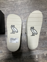 Load image into Gallery viewer, Octobers Very Own Sandals Mens 10
