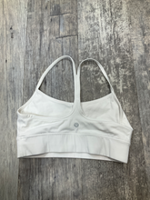 Load image into Gallery viewer, Lululemon Sports Bra Size Medium

