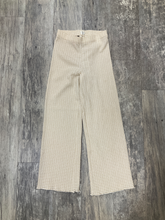 Load image into Gallery viewer, Wilfred Khakis Size Extra Small
