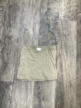 Load image into Gallery viewer, Lululemon Tank Top Size Medium
