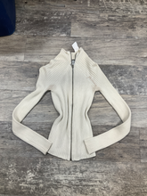 Load image into Gallery viewer, Parasuco Sweater Size Small

