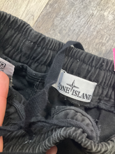 Load image into Gallery viewer, Pants Size Small
