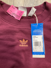 Load image into Gallery viewer, Adidas Sweatshirt Size Small
