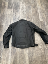 Load image into Gallery viewer, Heavy Outerwear Size Large
