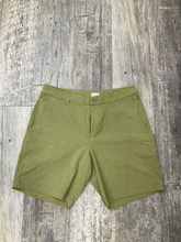 Load image into Gallery viewer, Lululemon Shorts Size Medium
