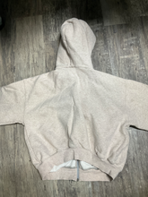Load image into Gallery viewer, Aritzia Sweatshirt Size Extra Small
