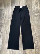 Load image into Gallery viewer, Tna Khakis Size Extra Small
