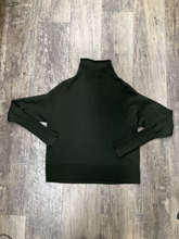 Load image into Gallery viewer, Wilfred Long Sleeve Top Size Medium
