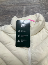 Load image into Gallery viewer, Roots Outerwear Size Small
