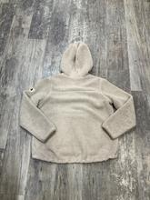 Load image into Gallery viewer, North Face Sweater Size Extra Large
