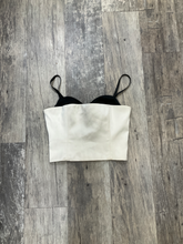 Load image into Gallery viewer, Aritzia Tank Top Size Small
