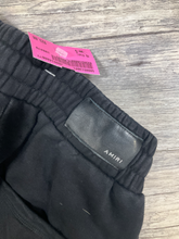 Load image into Gallery viewer, Khakis Size Small
