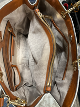 Load image into Gallery viewer, Michael Kors Purse
