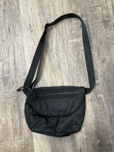 Load image into Gallery viewer, Lululemon Purse
