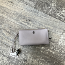Load image into Gallery viewer, Lululemon Purse
