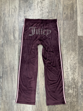 Load image into Gallery viewer, Juicy Couture Khakis Size Medium
