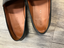Load image into Gallery viewer, Coach Dress Shoes Womens 7
