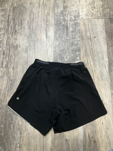 Load image into Gallery viewer, Lululemon Athletic Shorts Size Small
