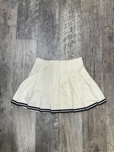 Load image into Gallery viewer, Sun Deh Short Skirt Size Large
