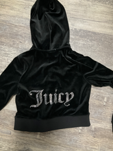 Load image into Gallery viewer, Juicy Couture Sweater Size Large
