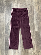 Load image into Gallery viewer, Juicy Couture Khakis Size Medium
