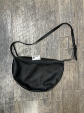 Load image into Gallery viewer, Oak + Fort Purse
