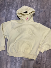 Load image into Gallery viewer, Essentials Sweater Size Small
