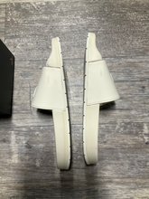 Load image into Gallery viewer, Octobers Very Own Sandals Mens 10
