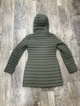 Load image into Gallery viewer, Lululemon Outerwear Size Small

