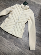 Load image into Gallery viewer, Roots Outerwear Size Small

