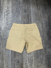 Load image into Gallery viewer, Lululemon Shorts Size Medium
