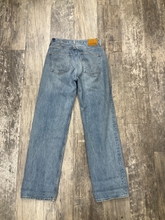 Load image into Gallery viewer, Denim Forum Denim Size 2 (26)
