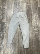 Load image into Gallery viewer, Tna Khakis Size Small
