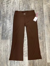 Load image into Gallery viewer, Juicy Couture Khakis Size Extra Large
