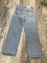 Load image into Gallery viewer, Agolde Denim Size 00
