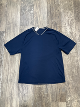 Load image into Gallery viewer, Lululemon T-shirt Size Large
