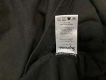 Load image into Gallery viewer, Supreme T-shirt Size Extra Large
