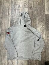 Load image into Gallery viewer, Tommy Hilfiger Sweatshirt Size Extra Large
