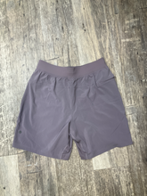 Load image into Gallery viewer, Lululemon Shorts Size Medium
