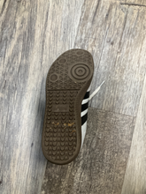 Load image into Gallery viewer, Adidas Casual Shoes Womens 5
