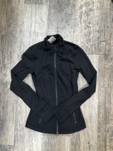 Load image into Gallery viewer, Lululemon Athletic Top Size Large
