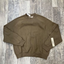 Load image into Gallery viewer, Essentials Sweatshirt Size Extra Small
