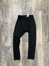 Load image into Gallery viewer, Lululemon Athletic Pants Size Small
