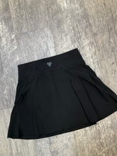 Load image into Gallery viewer, Tna Short Skirt Extra Extra Small
