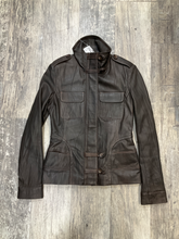 Load image into Gallery viewer, Danier Leather Jacket Size Extra Small
