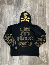 Load image into Gallery viewer, A Bathing Ape Sweatshirt Size Small

