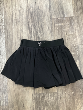 Load image into Gallery viewer, Tna Short Skirt Size Small
