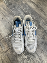 Load image into Gallery viewer, Nike Womens Athletic Shoes Womens 6

